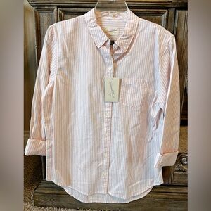 Universal Thread NWT Sz M pink white striped button long sleeve blouse